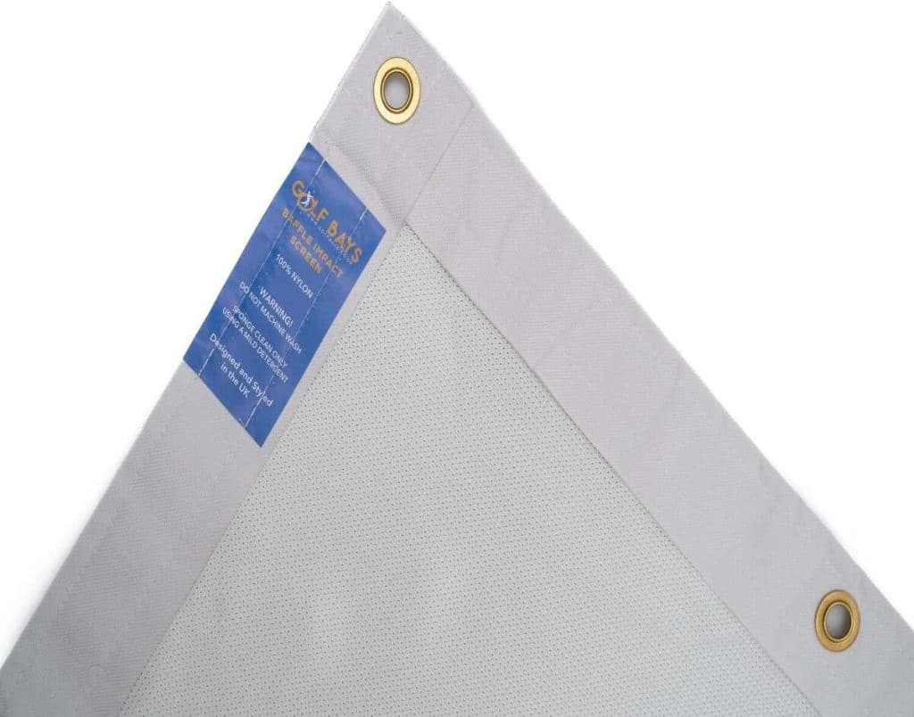 Test : écran d'impact GolfBaysUK pour simulateur