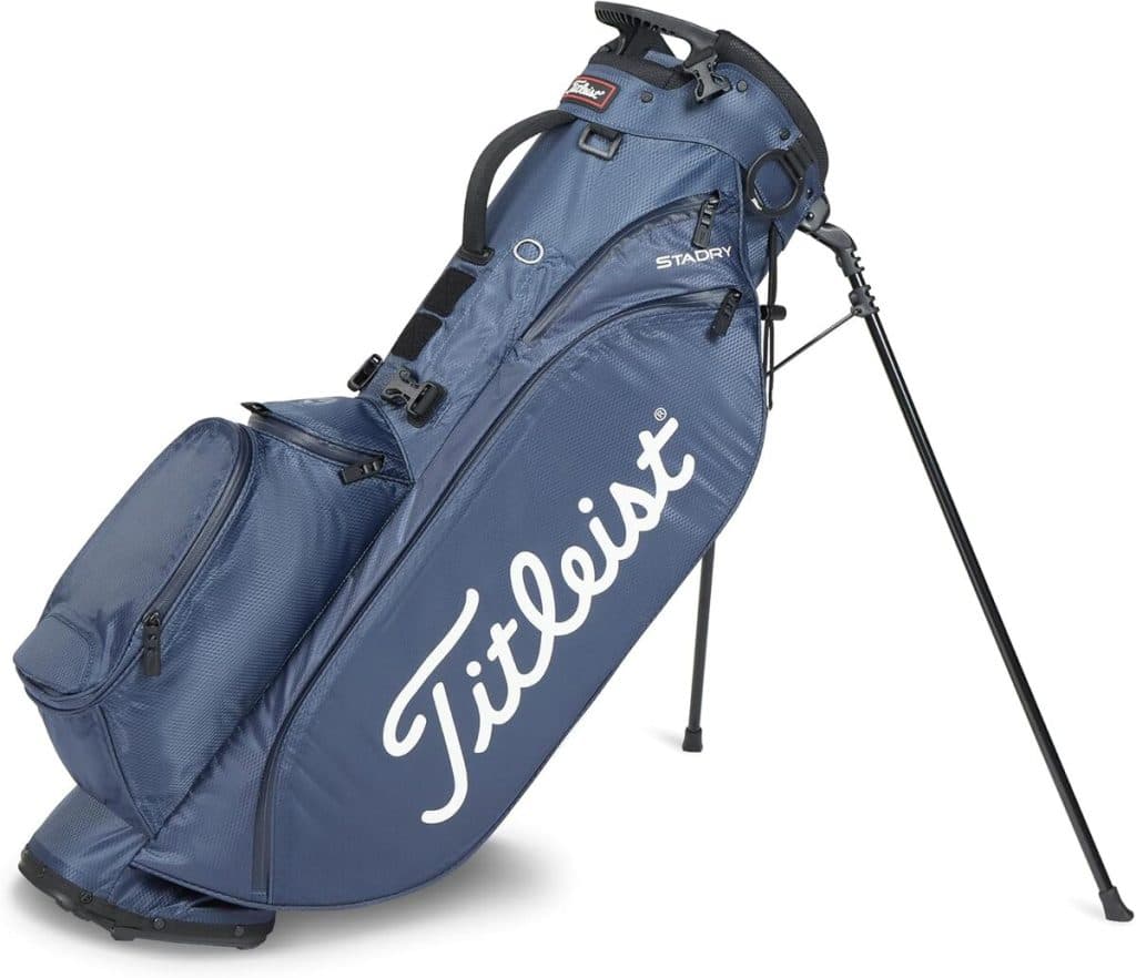 Test du sac de golf Titleist Players 4 StaDry bleu marine