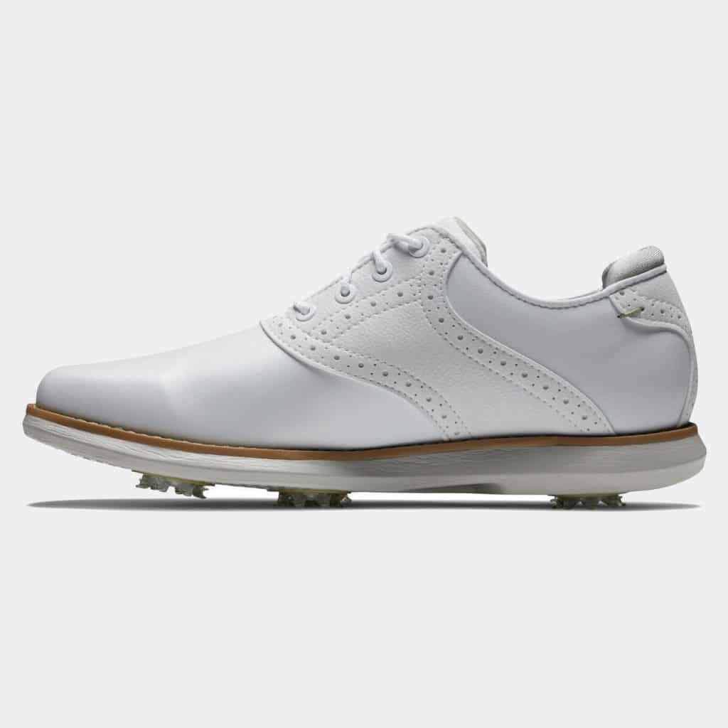 Test des chaussures de golf imperméables femme Decathlon Traditions blanc